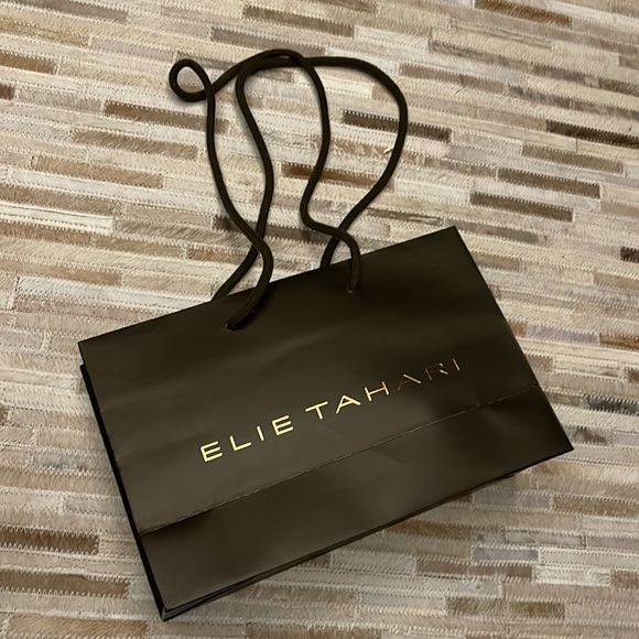 Elie Tahari shopping bag - Picture 2 of 2